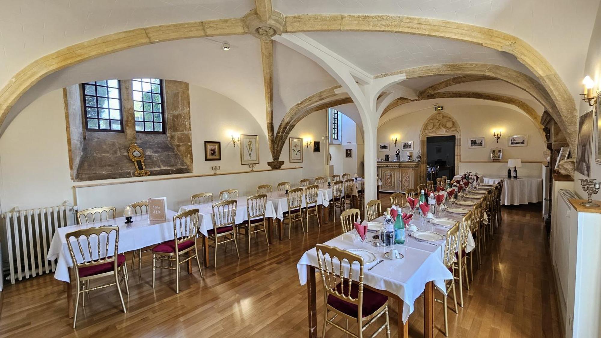 Chateau De Mornay Saint-Pierre-de-l'Isle Экстерьер фото