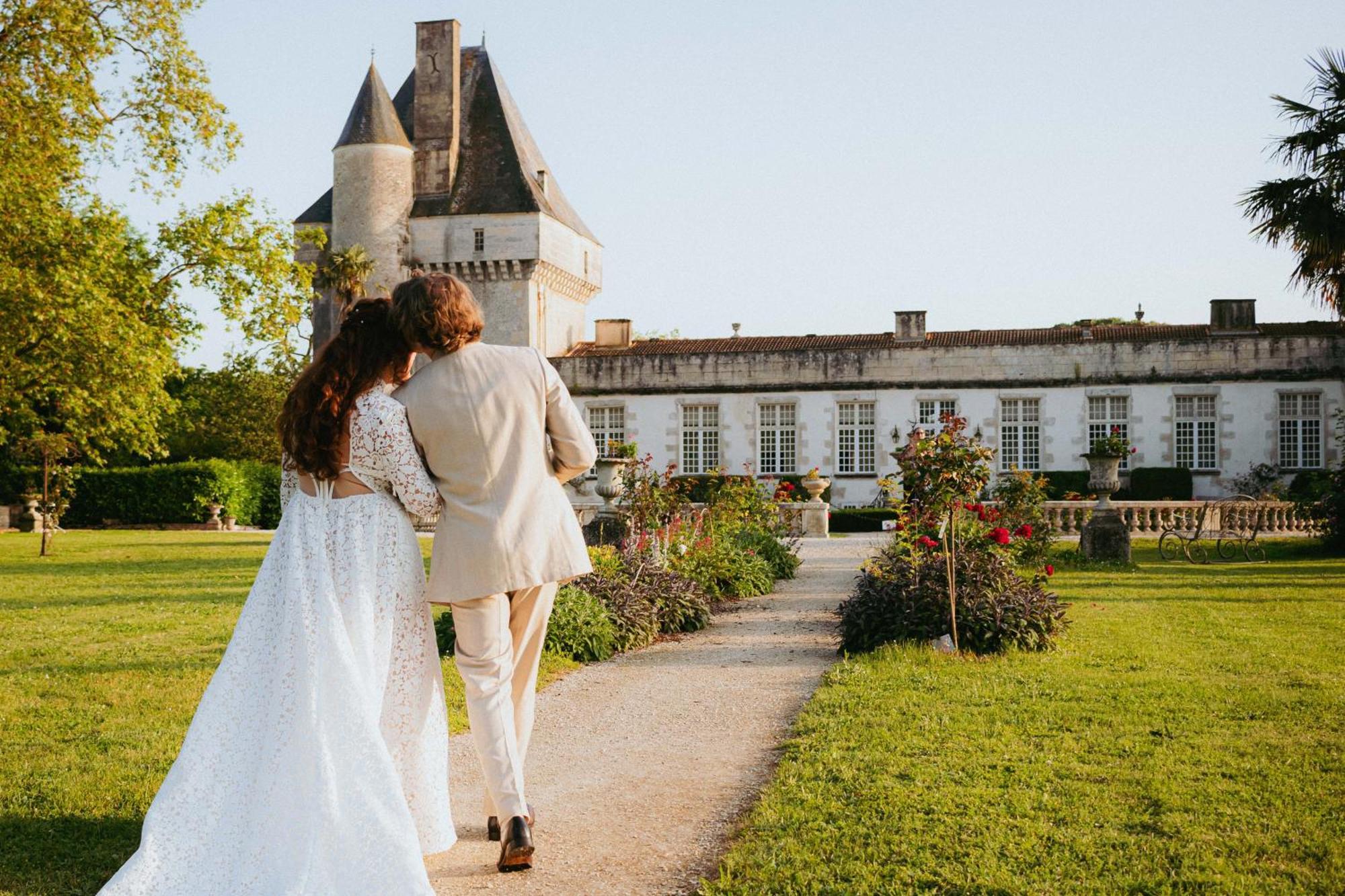 Chateau De Mornay Saint-Pierre-de-l'Isle Экстерьер фото
